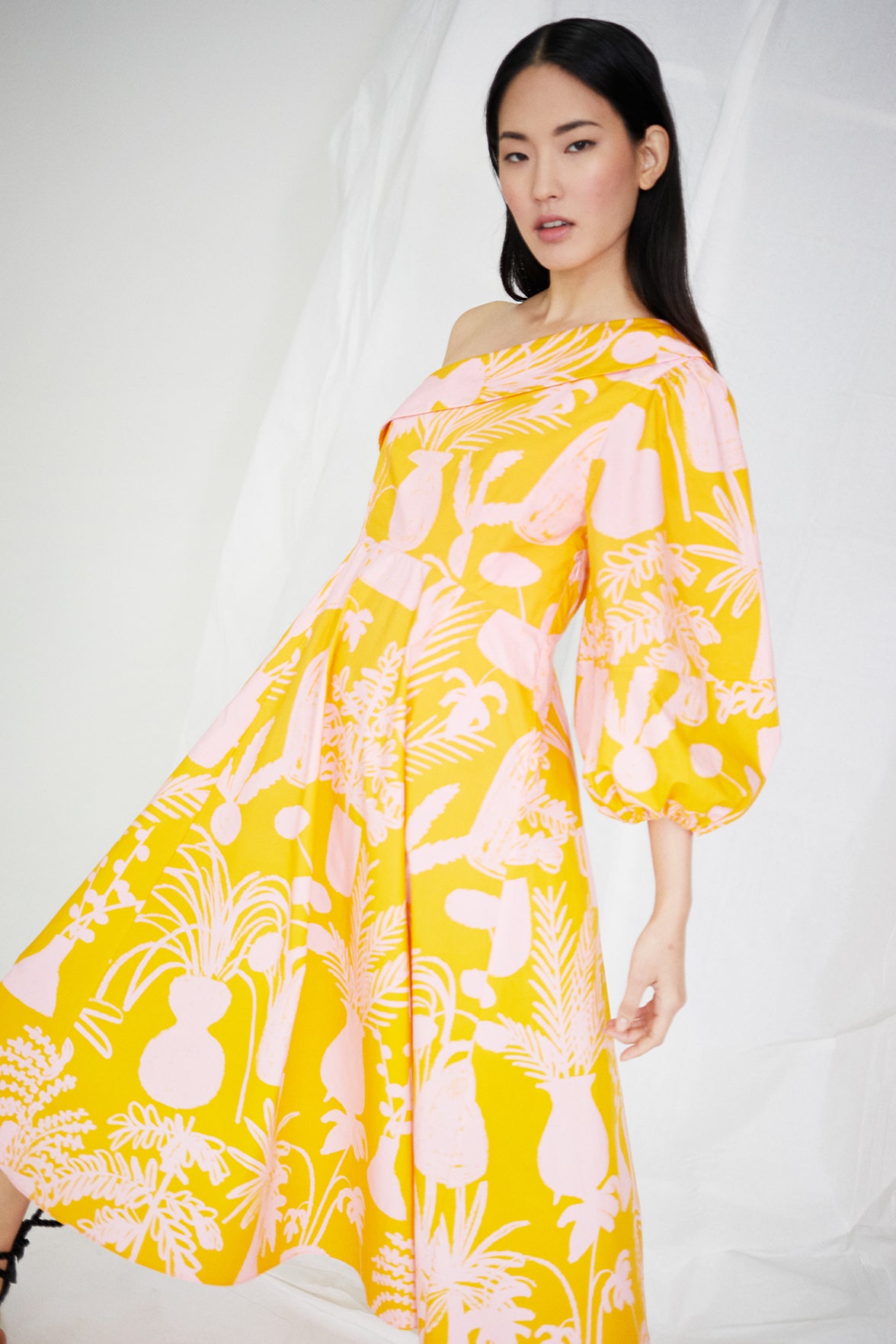 zara yellow floral midi dress Paige Dress in Potted Plant Print Orange/Pink – WHIT